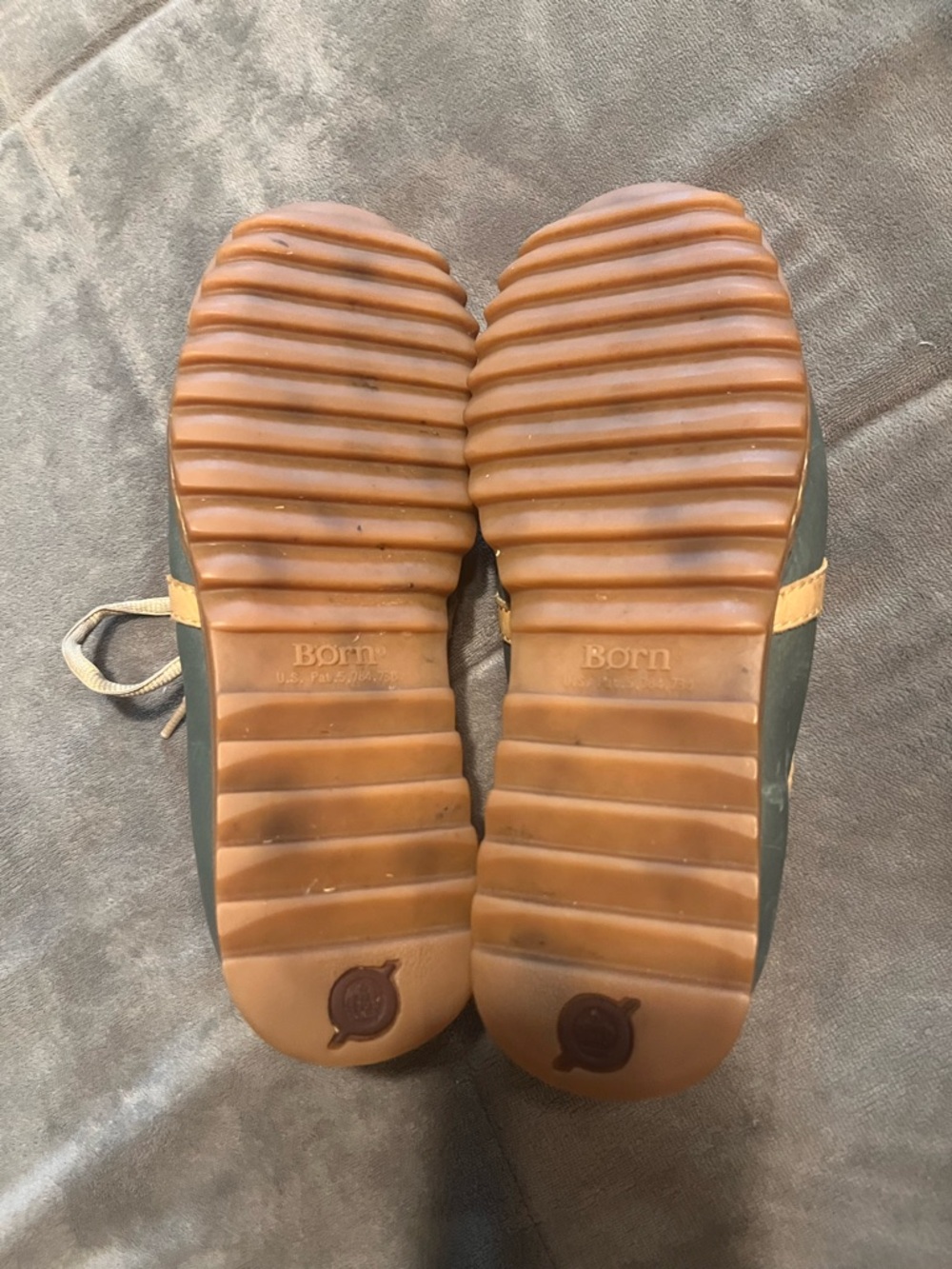 Born Green Leather Sneaker with Tan Trim - Picture 5 of 8